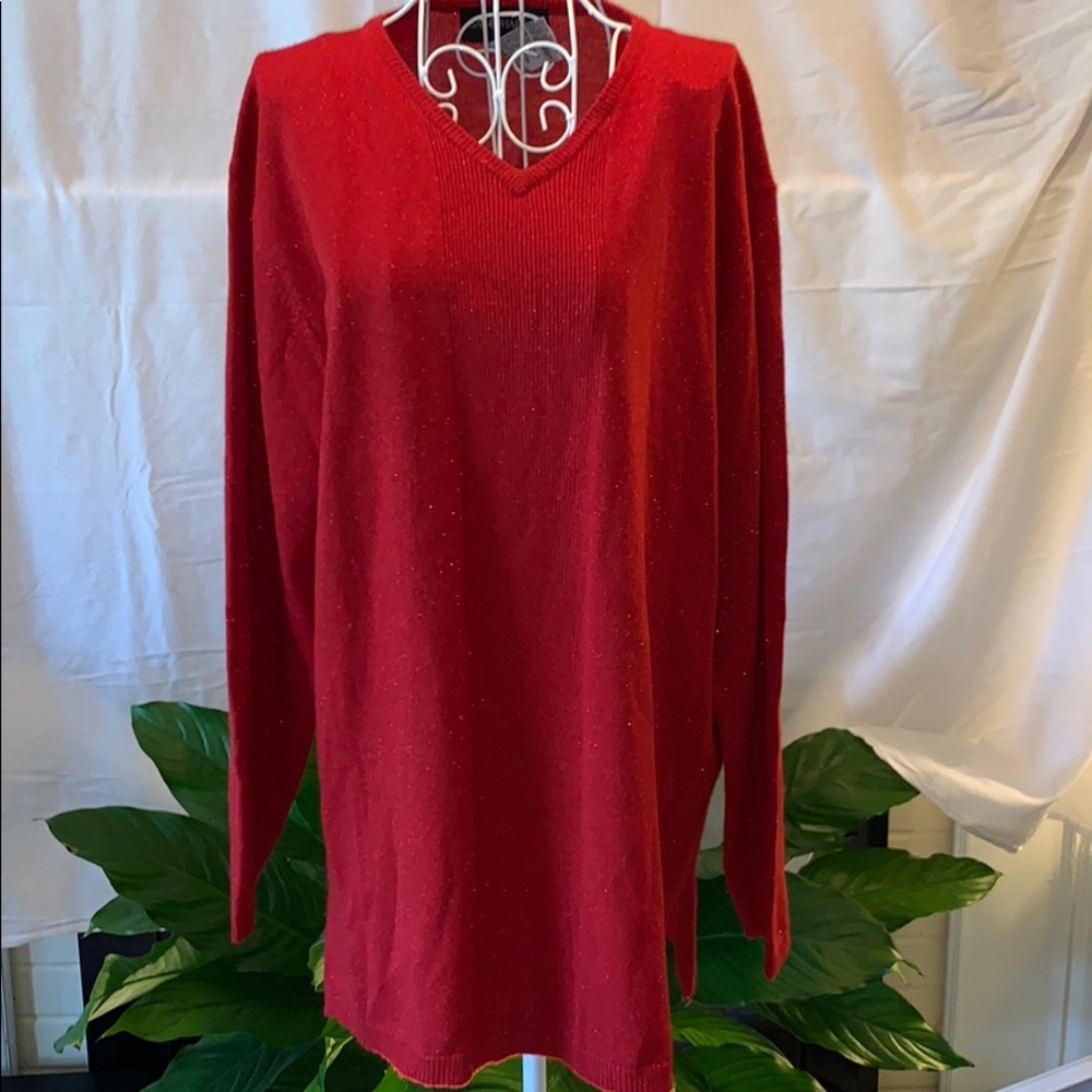 Sag Harbour ladies v neck red sweater.